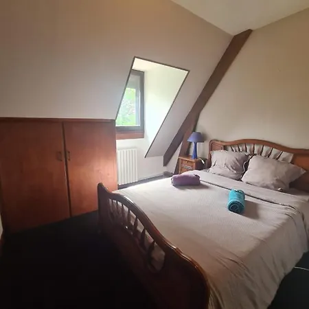 Dom wakacyjny Grand Avec Tennis Et Piscine