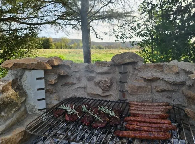 Grand Avec Tennis Et Piscine * Lalinde